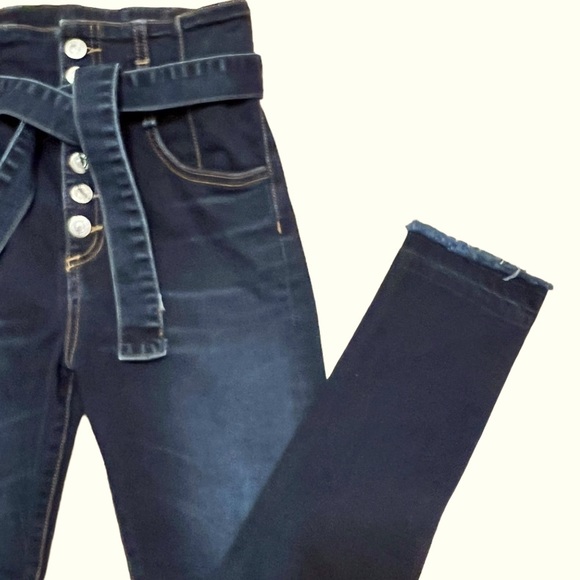 Veronica Beard Keith 12" Corset Jeans - Picture 9 of 11